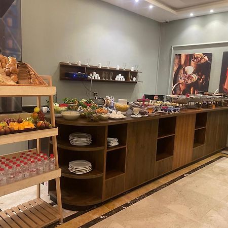 Jasmine Pyramids Hotel Kafrat al Jabal Exterior photo